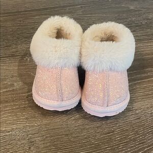 Sparkly Pink Fur-Lined slippers/boots